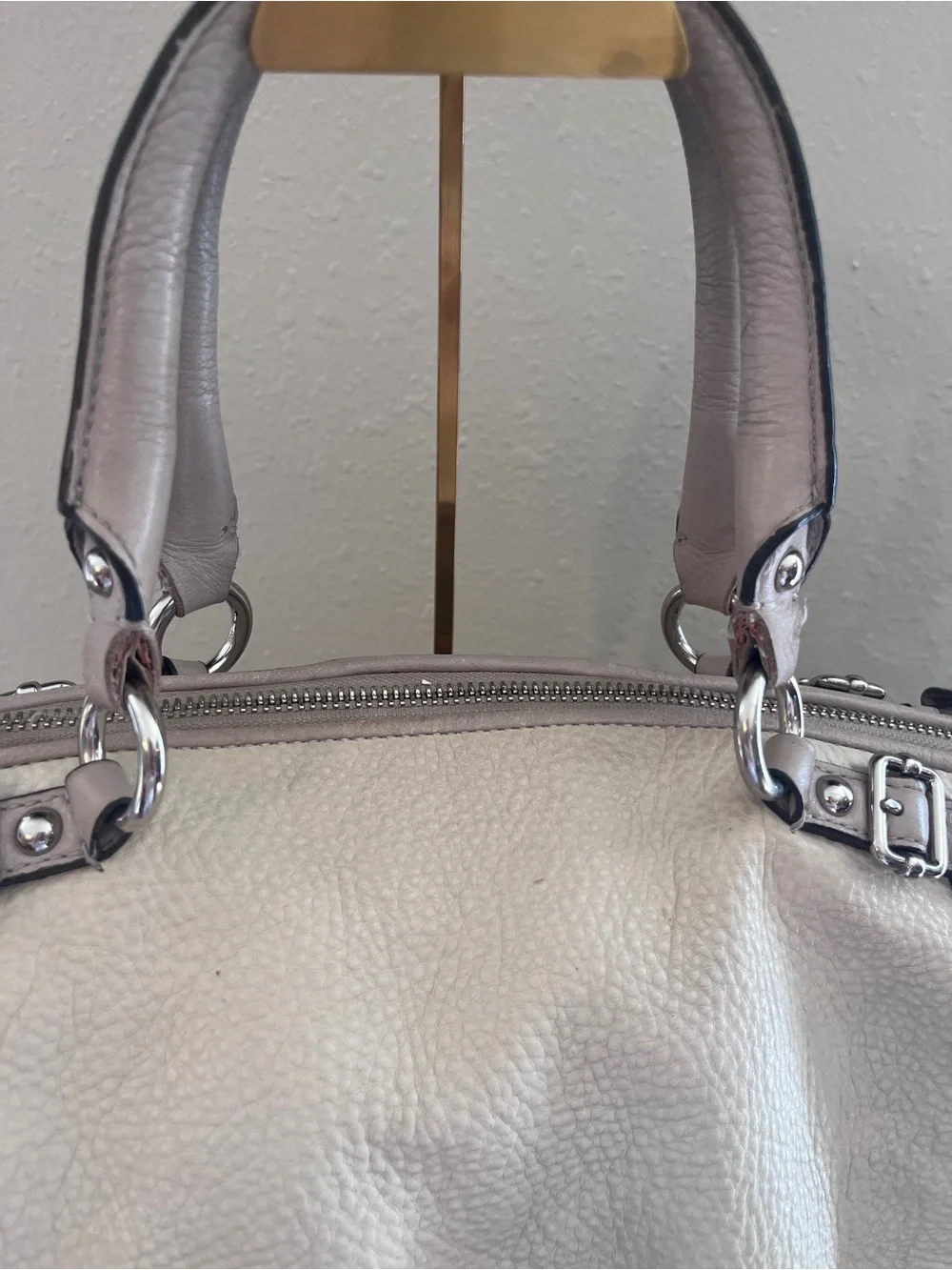 Authentic  Coach Madison Embossed Sophia Satchel in Cream Python style 19631